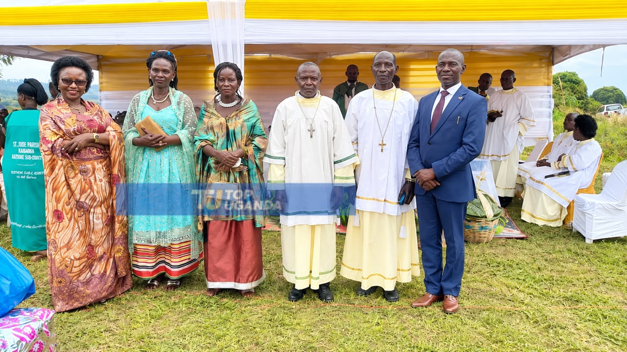 Kasukali Hails Catechist Emmanuel Manyindo Abwooli for 44 Years of Faithful Service