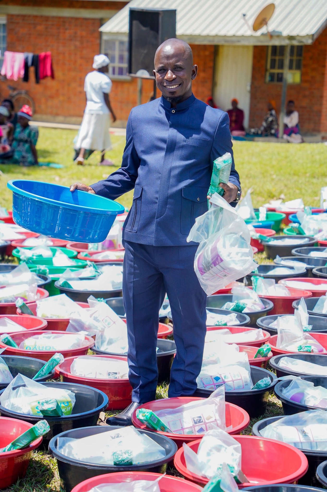 Ayagalachi Jamal Extends Support to 438 Mothers in Nabukalu