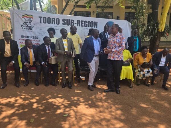 Kyegegwa’s Tom Bright joins Tooro MPs in endorsing Gen. Muhoozi for 2031