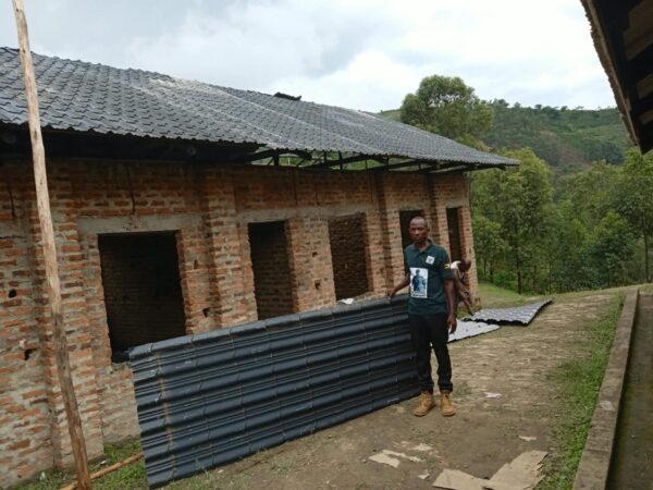 Atukwatse Edson’s Intervention Pays Off as Munyonyi Primary School Receives 150 Iron Sheets