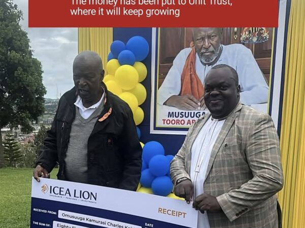 Musuuga Charles Kamurasi Receives Shs85.3 Million Gift From Well-Wishers